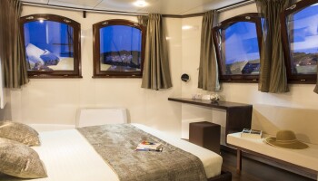 1548637239.6345_c461_Riviera Travel MV Corona Accommodation Category A  Cabin.jpg